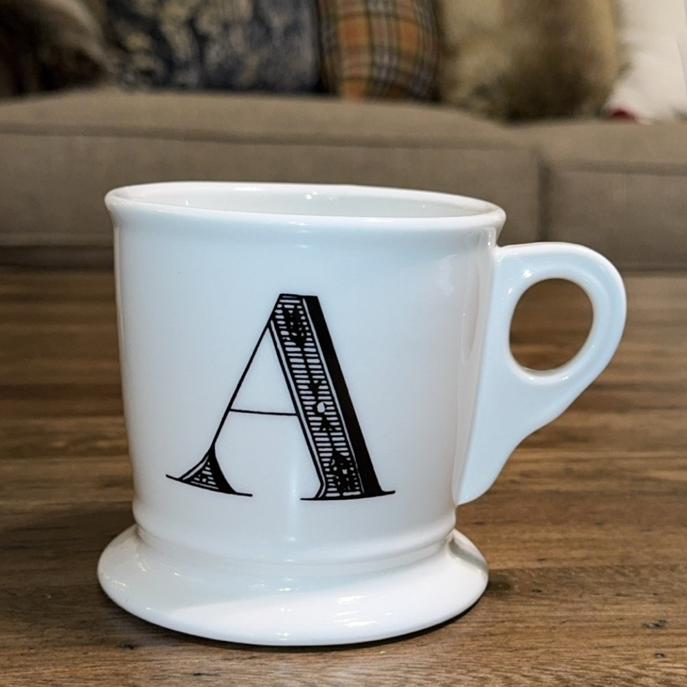 ANTHROPOLOGIE coffee/tea cup/mug initial monogram letter “A”